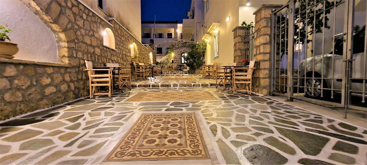 Kastro Hotel Spétses Екстериор снимка
