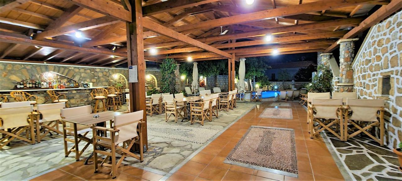 Kastro Hotel Spétses Екстериор снимка