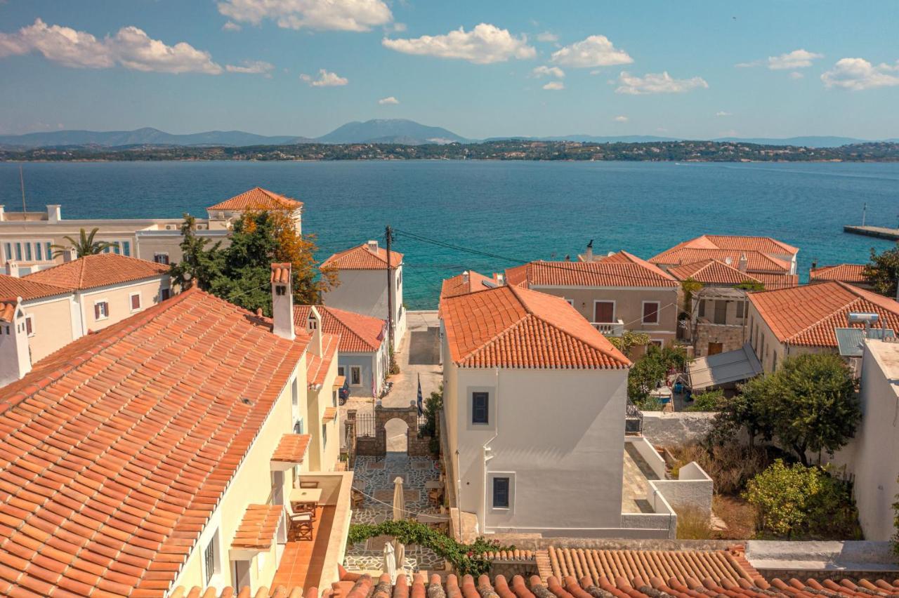 Kastro Hotel Spétses Екстериор снимка