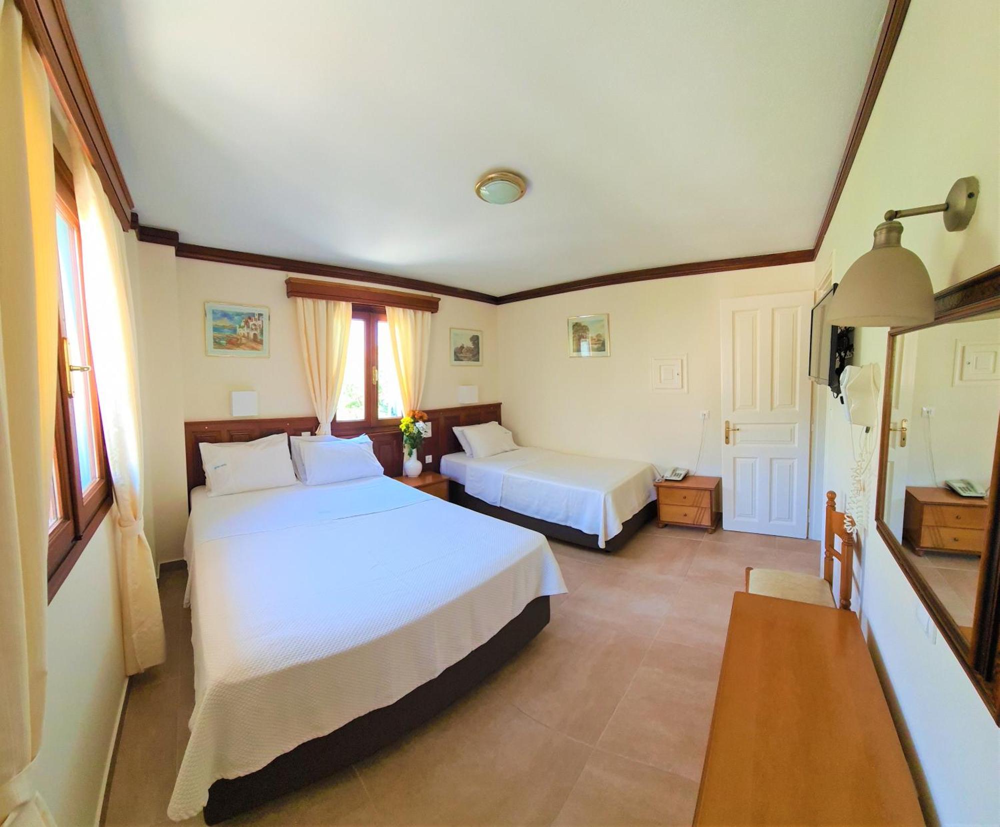 Kastro Hotel Spétses Стая снимка